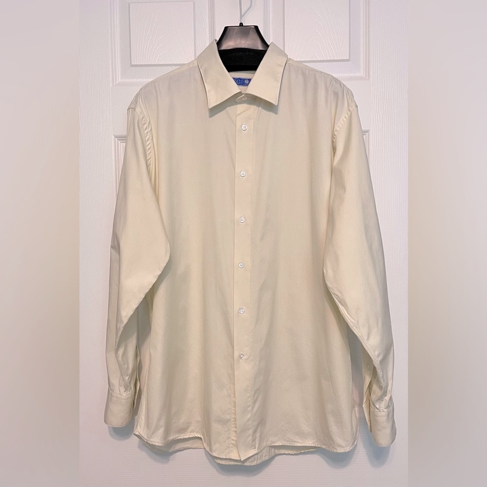 Tom James, custom made dress shirt 100% cotton, light yellow, collar size 17.5